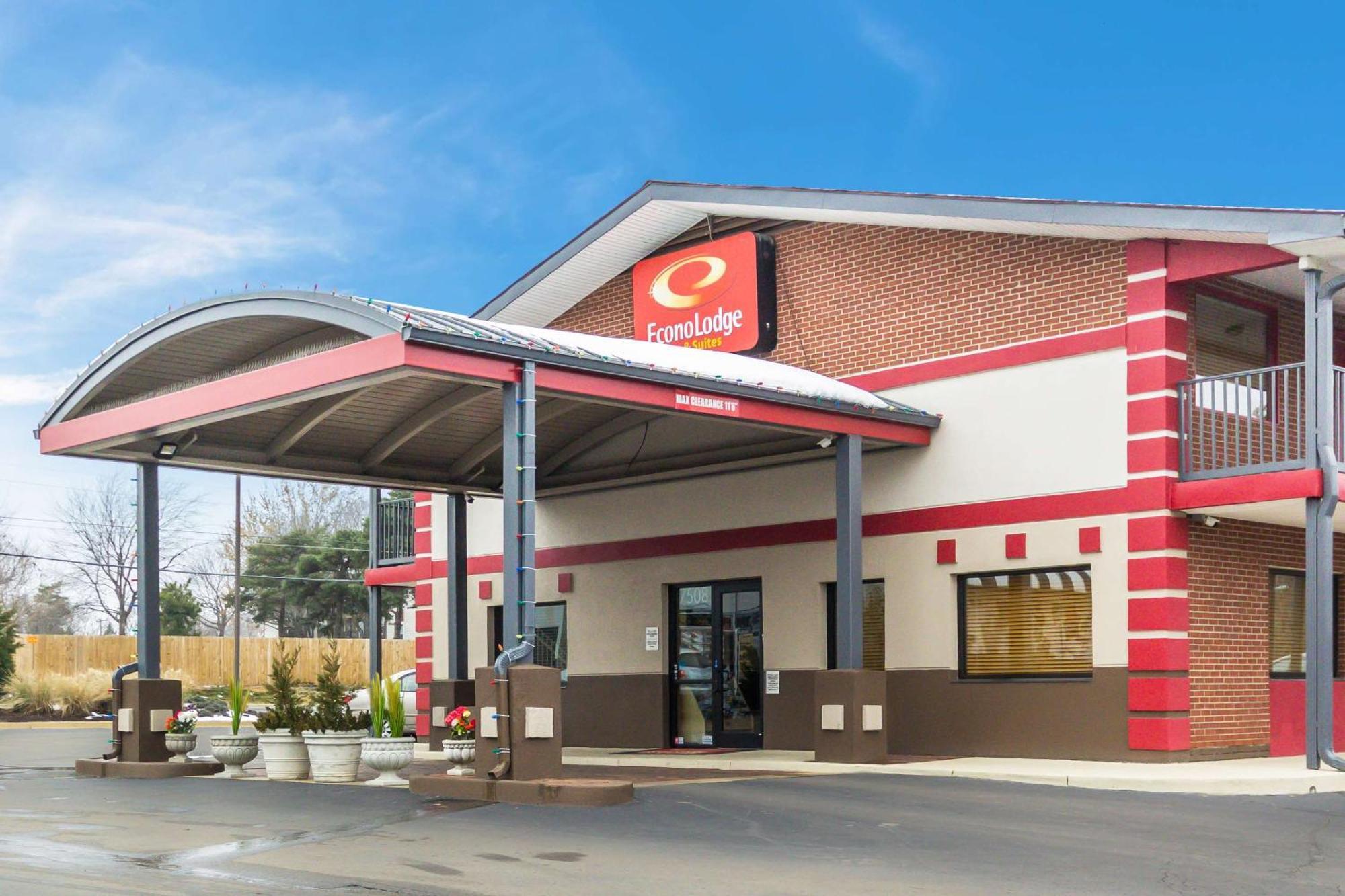 Econo Lodge Inn & Suites I-35 At Shawnee Mission Overland Park Exteriör bild